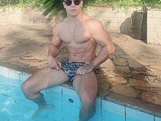 Alejandro Hot's Recent Screenshot
